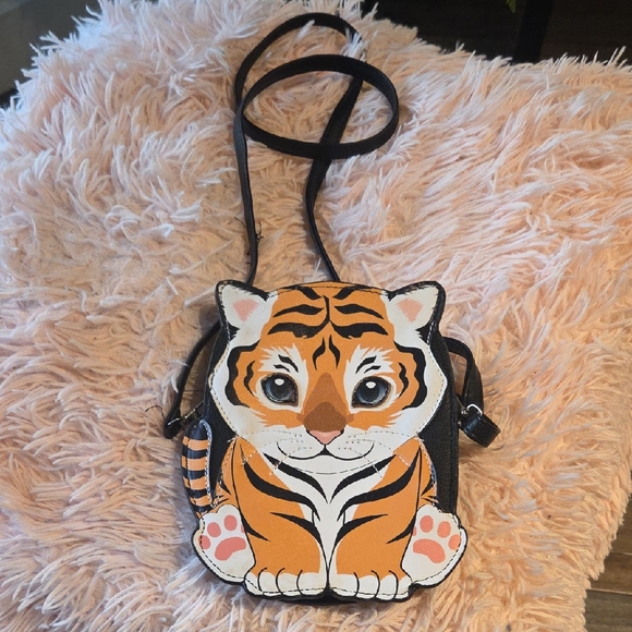 Cute Tiger Kids Bag - Orange and Black - Picture 1 of 5